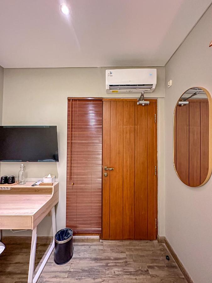 Lugano Arte Homestay Jakarta Exteriör bild