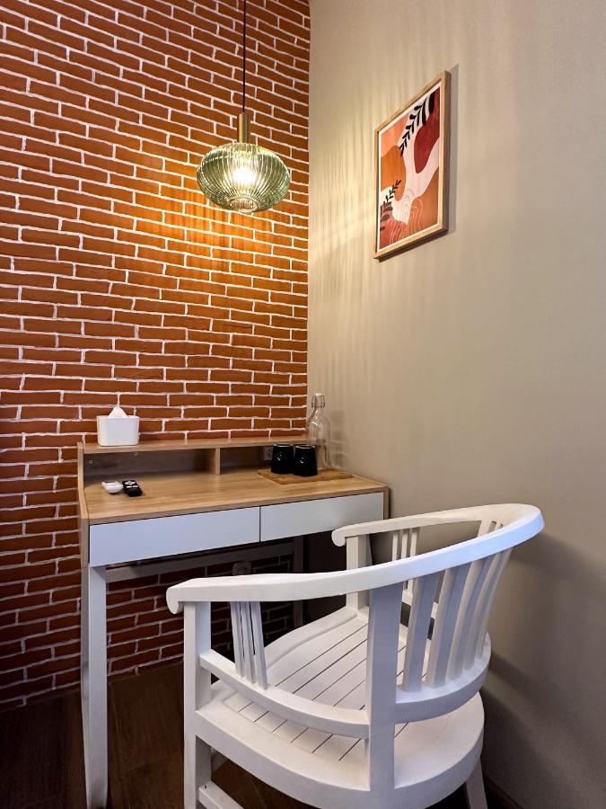 Lugano Arte Homestay Jakarta Exteriör bild