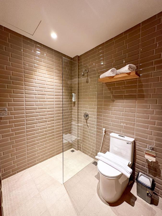 Lugano Arte Homestay Jakarta Exteriör bild