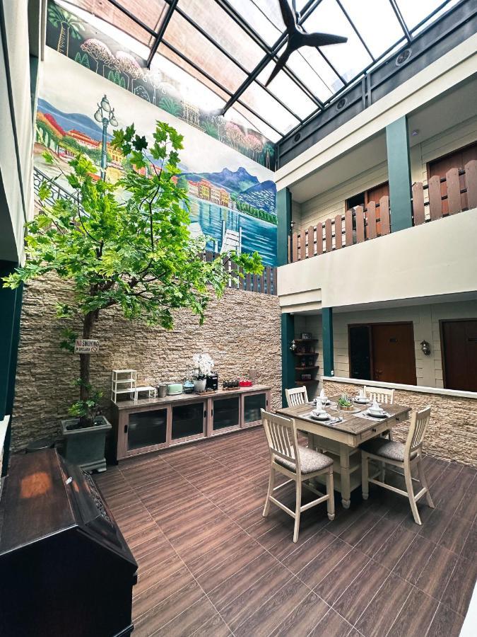 Lugano Arte Homestay Jakarta Exteriör bild