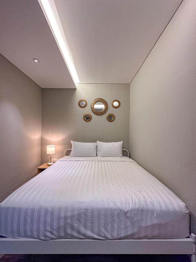 Lugano Arte Homestay Jakarta Exteriör bild